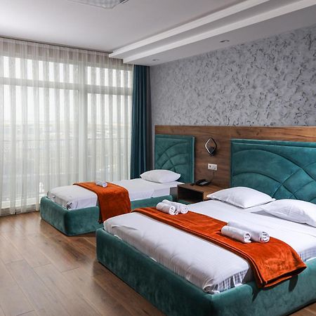 Nafron Hotel Prizren Exterior photo